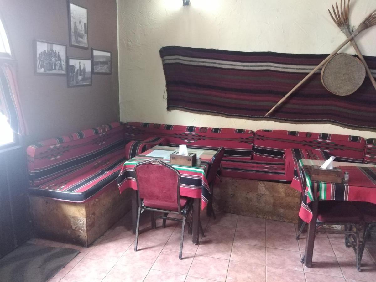 Queen Ayloa Hotel&Restaurant Madaba Kültér fotó
